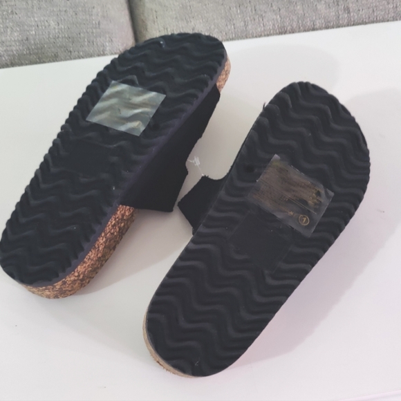 GiGil Double Buckle Cork Footbed Slide Girls Sandals SIZE 1 - Picture 4 of 4